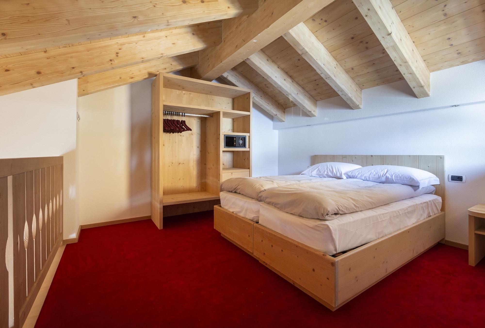 Hotel "La Suisse" Livigno Dış mekan fotoğraf