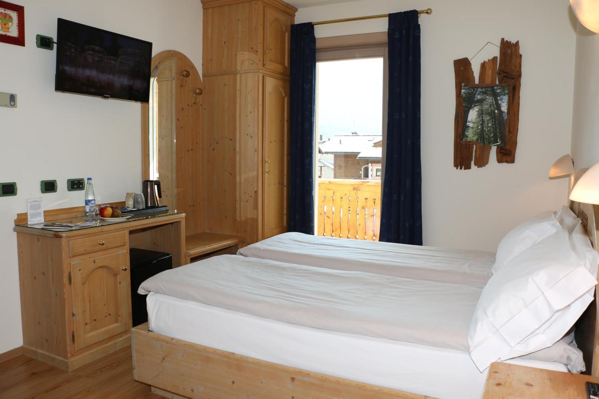 Hotel "La Suisse" Livigno Dış mekan fotoğraf